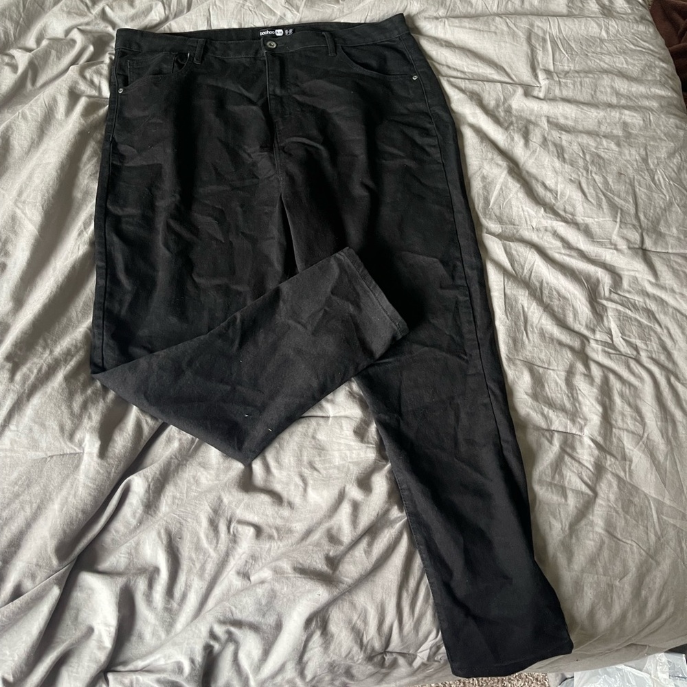 black skinny jeans